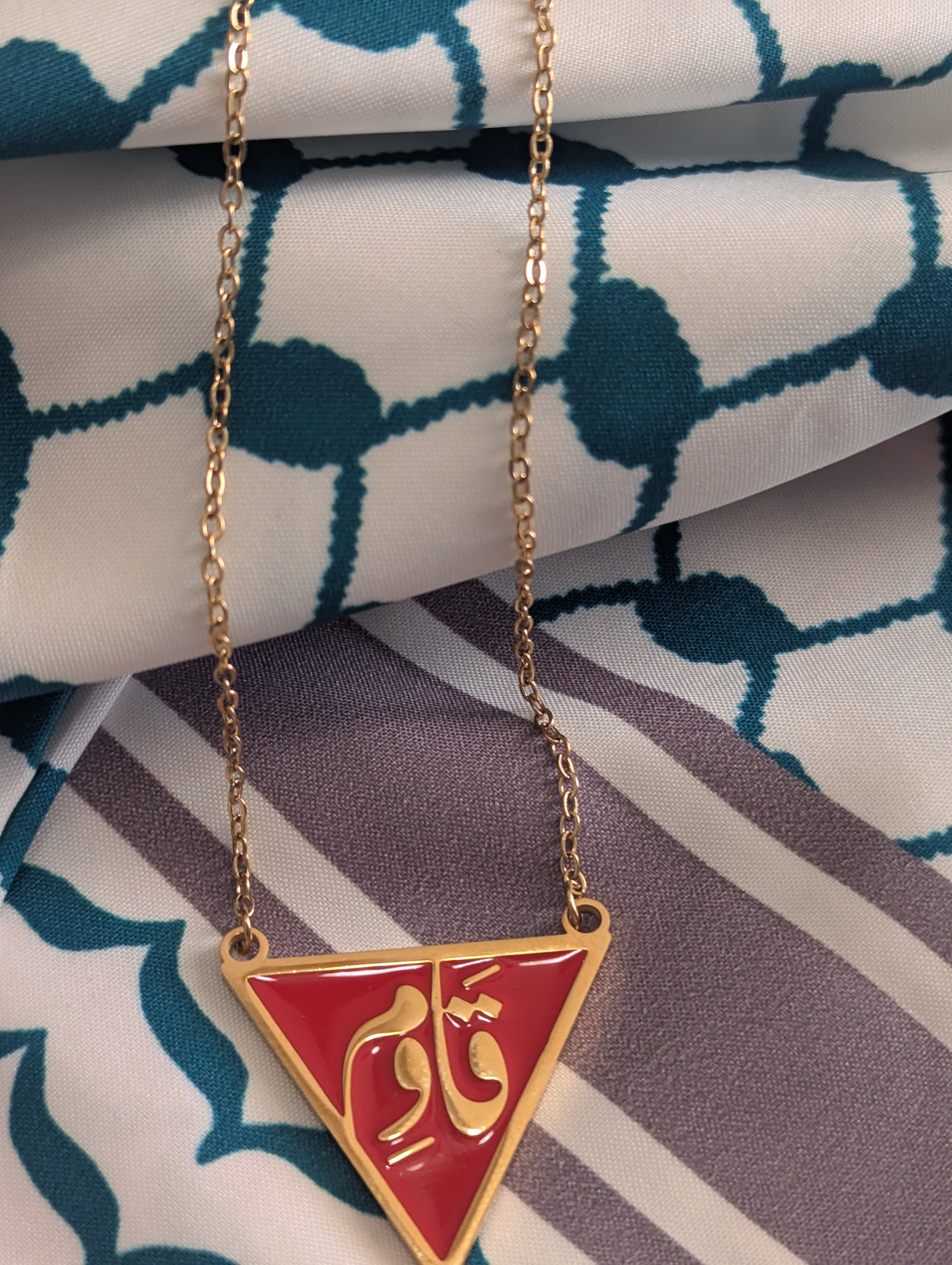 Red Triangle (Gold) necklace - Stainless Steel